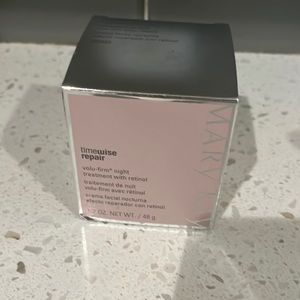New Mary Kay time wise repair night treatment